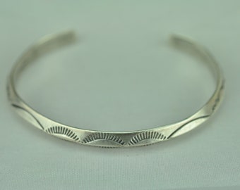 5  1/2&#39;&#39; Dainty Solid 925 Sterling Silver Pattern Cuff Bracelet
