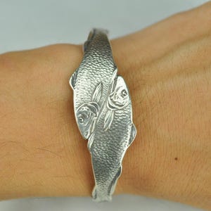 6'' Solid 925 Sterling Silver Two  Fish Cuff Bracellet