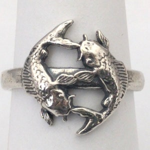 Melusine Solid 925 Sterling Silver Pisces Twin Fish Zodiac Birthday Gift Ring