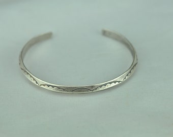 5 1/2'' Dainty Solid 925 Sterling Silver Native Pattern Cuff Bracelet