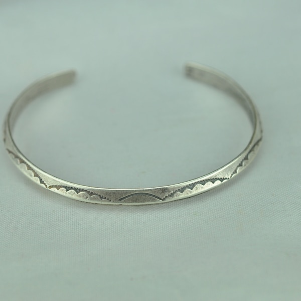 5 1/2'' Dainty Solid 925 Sterling Silver Native Pattern Cuff Bracelet