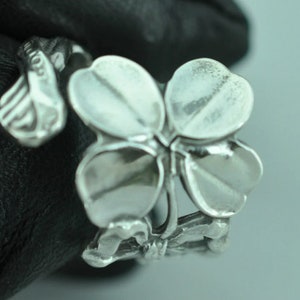 Solid 925 Sterling Silver Small Four-Leaf-Clover Flower Floral Adjustable Spoon Ring