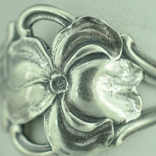 Solid 925 Sterling Silver Iris Flower Floral Adjustable Spoon Ring