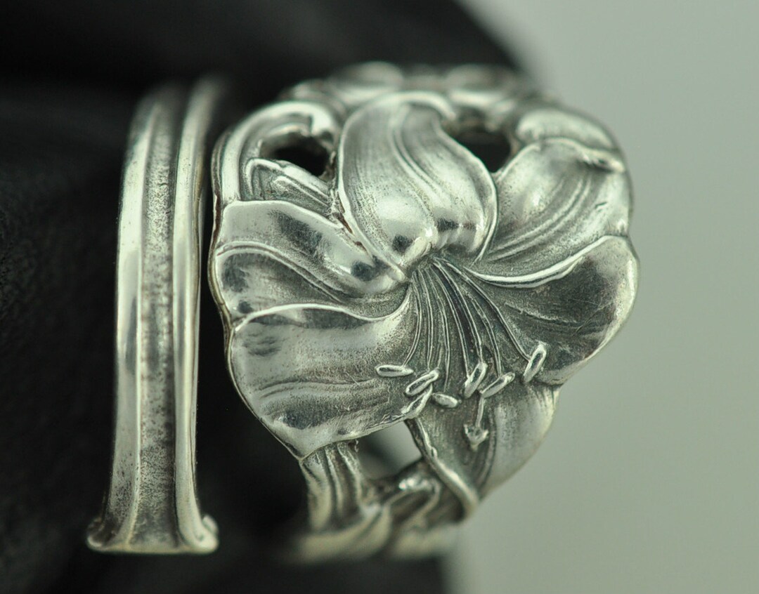 Solid 925 Sterling Silver Lily Flower Floral Adjustable Spoon Ring - Etsy