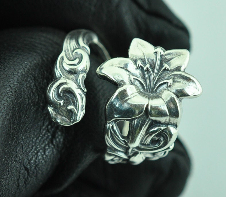 Solid 925 Sterling Silver Lily Flower Floral Adjustable Spoon Ring