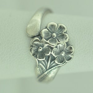 Solid 925 Sterling Silver Forget-Me-Not Flower Adjustable Spoon Ring
