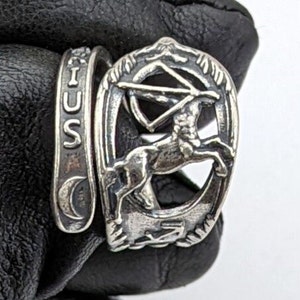 Anillo ajustable de plata de ley 925 maciza con diseño de arquero de Sagitario y cuchara de cumpleaños. imagen 1