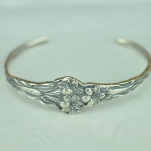 6'' Solid 925 Sterling Silver Lily Flowers Cuff Bracelet