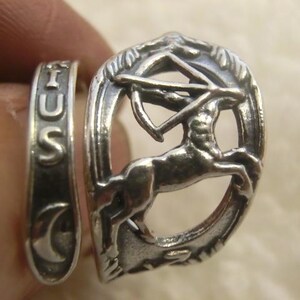 Anillo ajustable de plata de ley 925 maciza con diseño de arquero de Sagitario y cuchara de cumpleaños. imagen 5