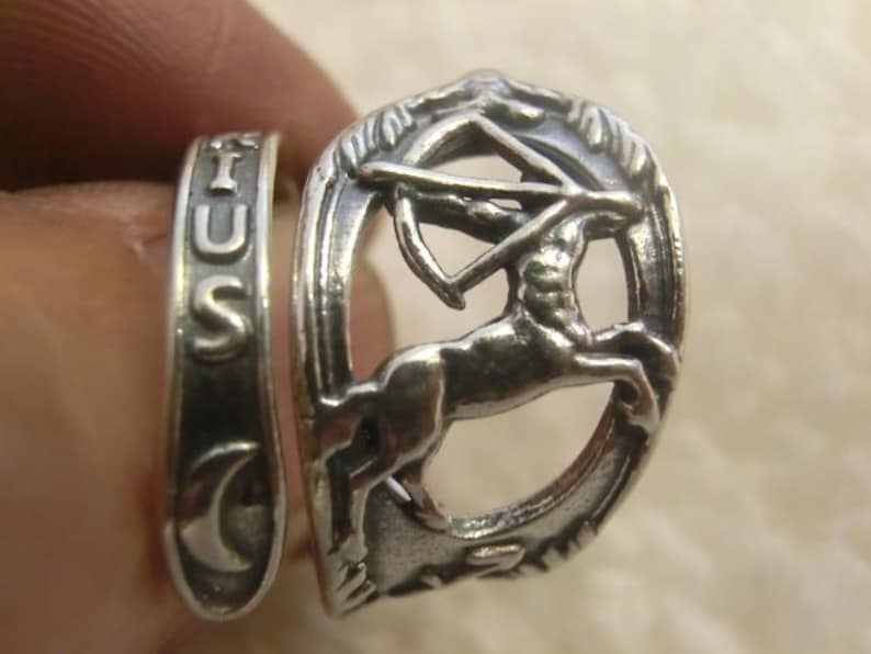 Anillo ajustable de plata de ley 925 maciza con diseño de arquero de Sagitario y cuchara de cumpleaños. imagen 5