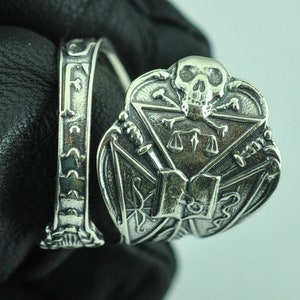 Solid 925 Sterling Silver Human Skull IOOF Adjustable Spoon Ring