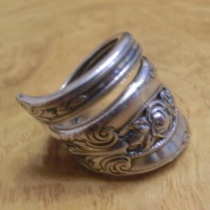 Anillo de cuchara ajustable de plata esterlina maciza 925 pesada de 14 gramos