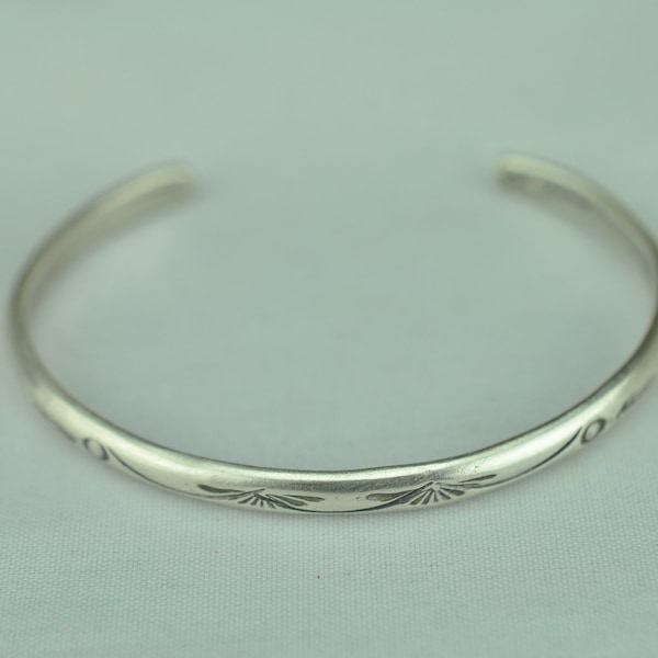 5 3/4'' Dainty Solid 925 Sterling Silver Native Pattern Cuff Bracelet