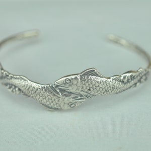 6'' Solid 925 Sterling Silver Two Happy Fish Cuff Bracellet