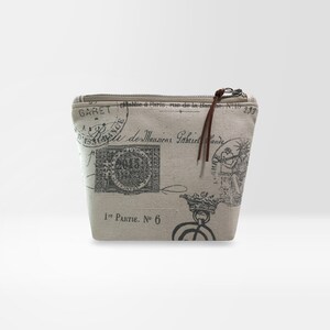 Paris / French Pattern Cosmetics Bag