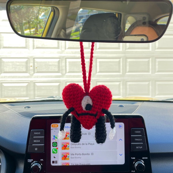 Crochet Bad Bunny Heart Car Charm, Un Verano Sin Ti, Rear View Mirror Accessory, Car Decor