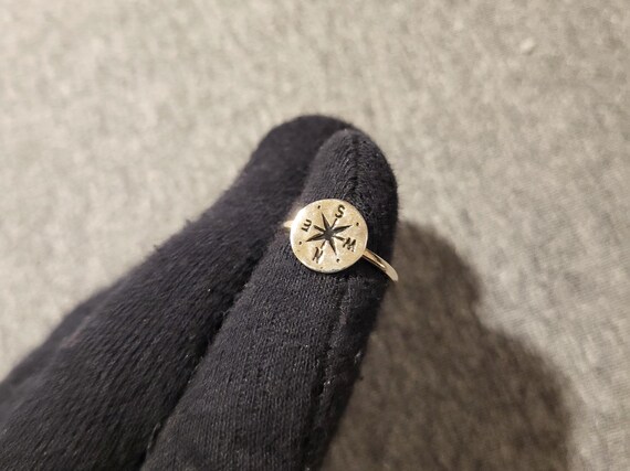 Sterling silver ring with cardinal directions com… - image 2