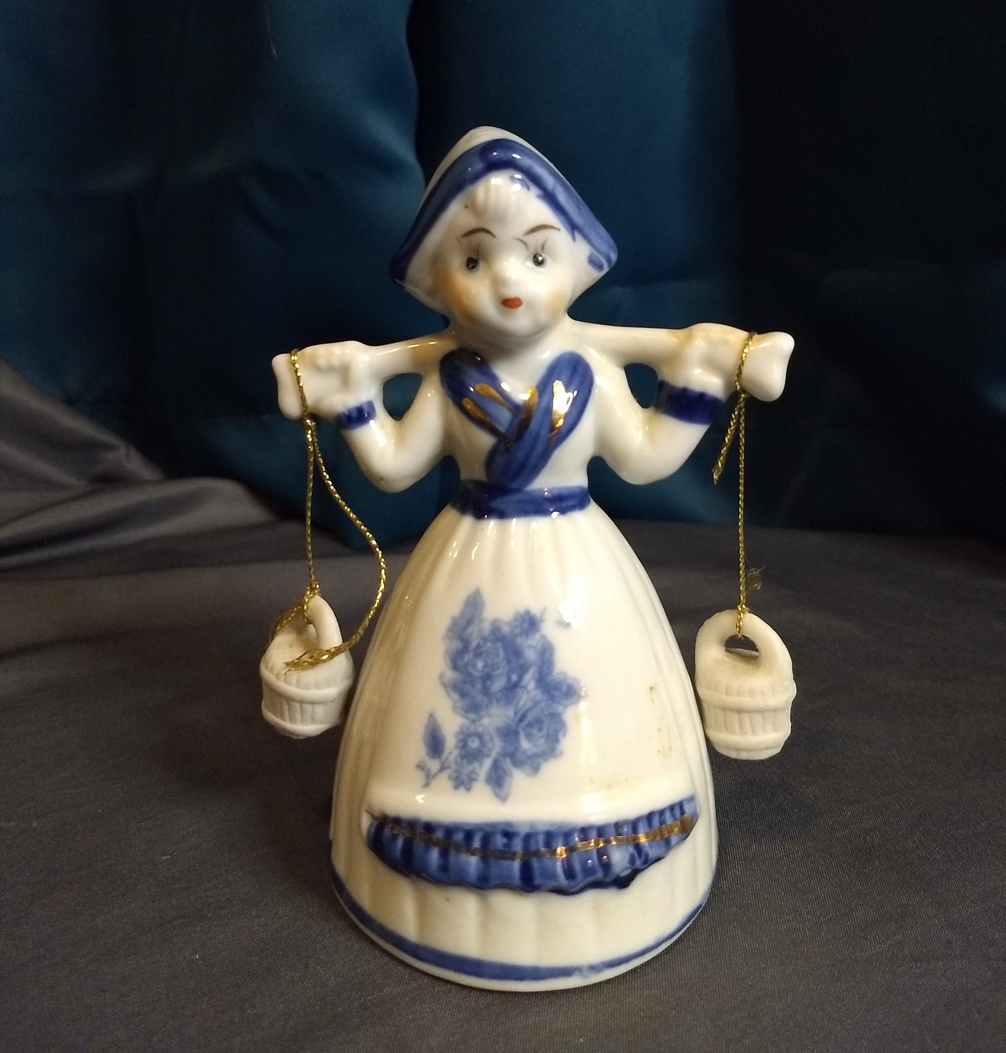 ミッシェル・バトゥ　「トロピカル」 A Tivoli Original Porcelain Dutch Milk Maid With Pails - Etsy