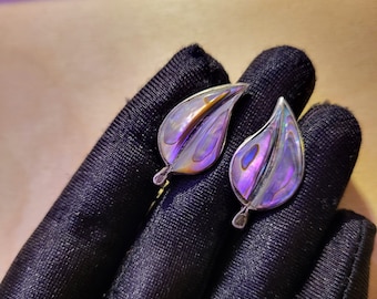 Vintage sterling silver and abalone shell inlay leaf shaped screwback earrings