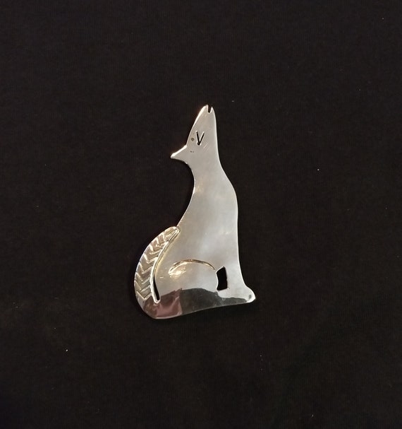 Large sterling silver howling coyote brooch made i