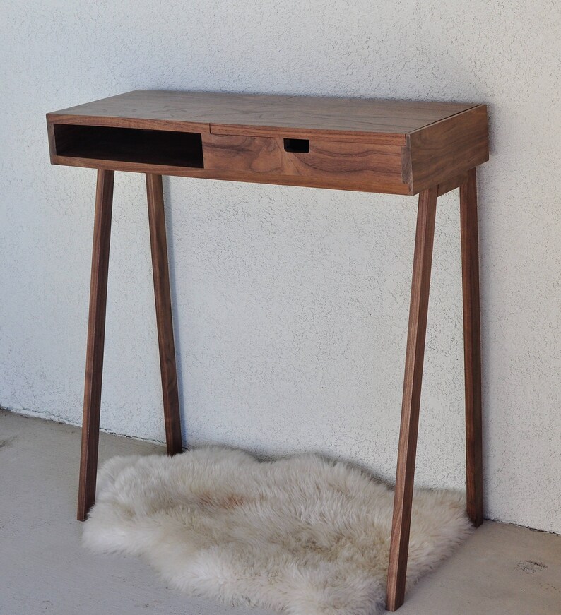 Small Laptop Or Writing Desk Console Table Vanity Image 0