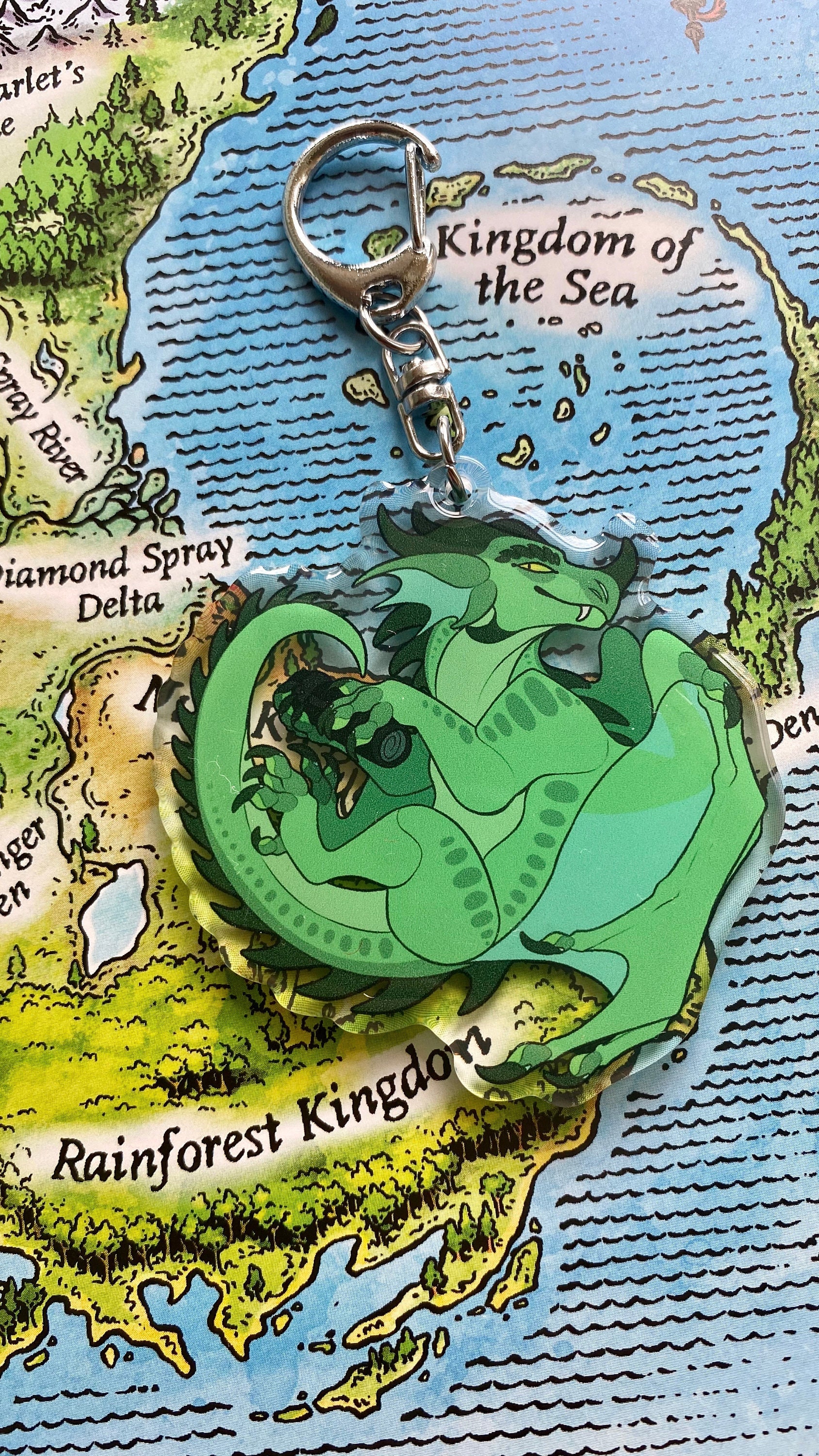 炎の翼 カメレオン [CHARM], image size:1688x3000