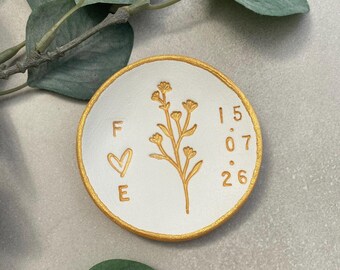 Personalized Clay Ring Dish: Wildflower Design, Gold Initials