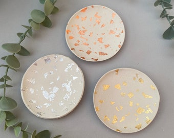 Clay and gold leaf Ring Dish/ Wedding ring dish/ gifts for her/ ring holder