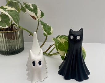 Handmade Cat Ghost Figurines: Spooky Halloween Shelf Decor