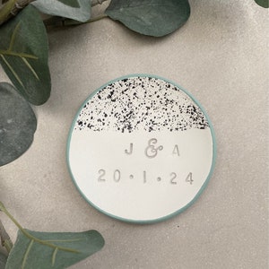 Engagement Ring Dish, Personalised gifts, Wedding ring holder// couples gift // Anniversary gift Sage Green