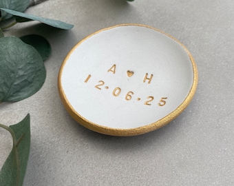 Engagement Ring Dish heart // Wedding ring holder// couples gift // Anniversary gift