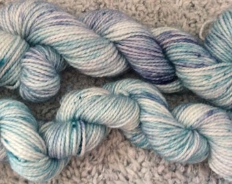 Teal and Navy speckled mini skein, mini skein, pretty mini skeins, mini sock wool, merino sock wool, blue merino sock mini skeins, sock,