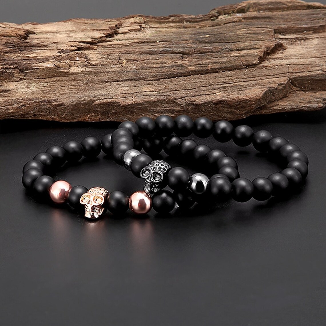 Men's Skull with Lava and Matte Onyx Stone Beads Stretch