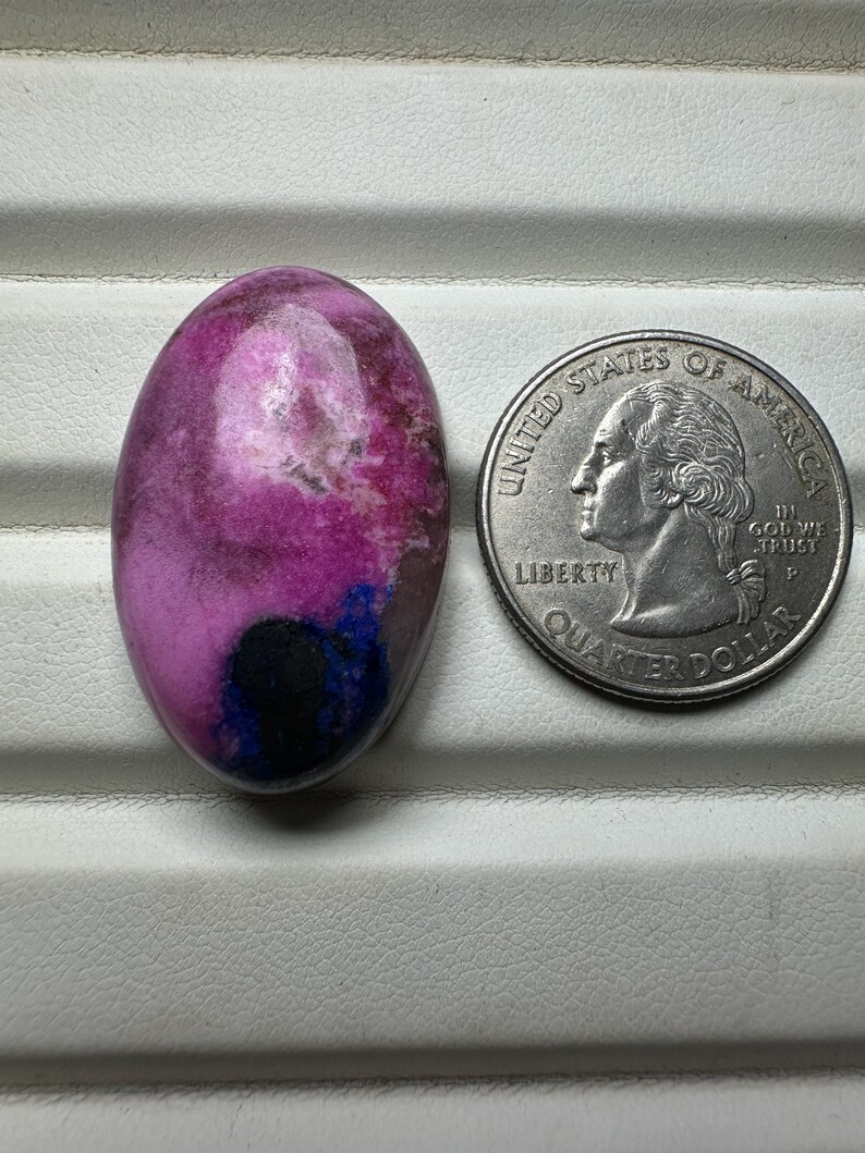 cobalto calcite with azurite cabochon available for etsy sell