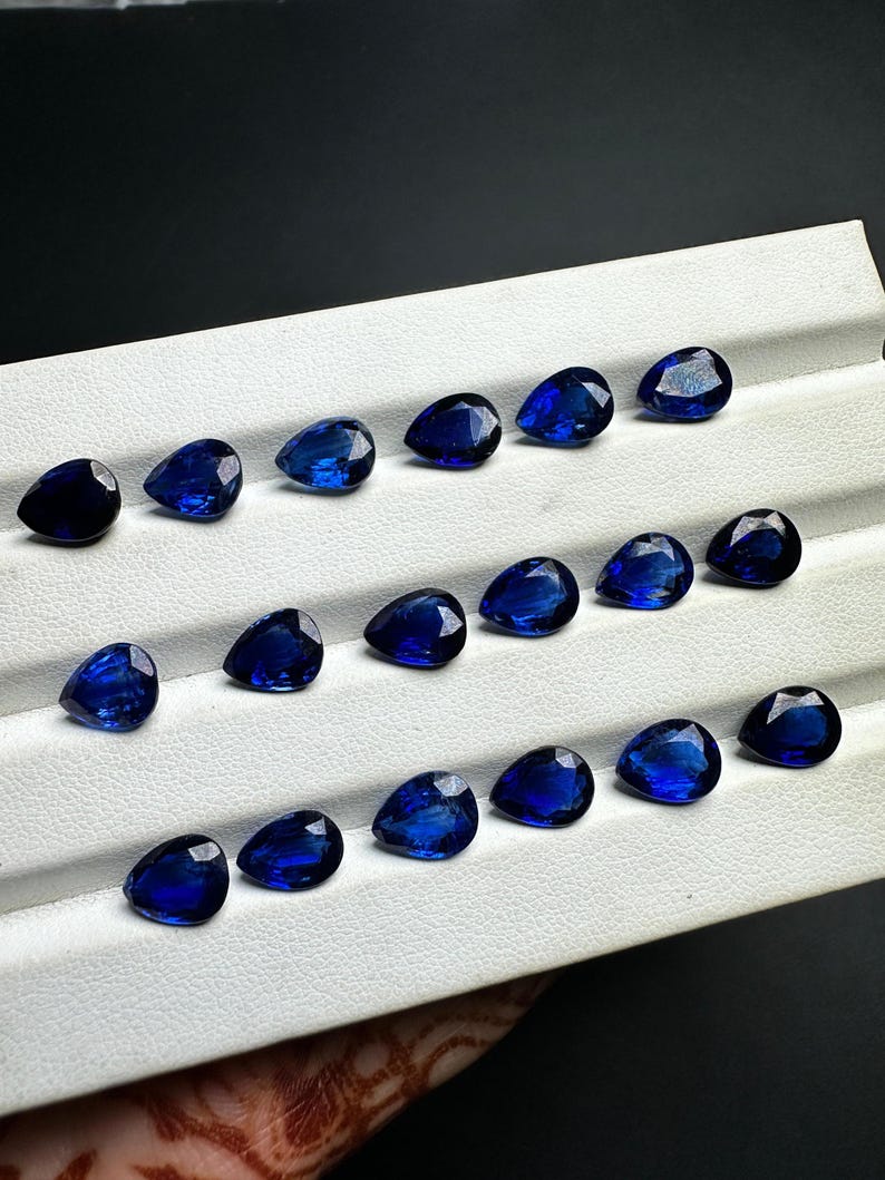 Kyanite Loose Gemstone