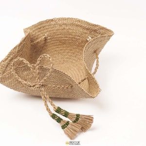 Woven Iraca/Straw Bread Basket Small & Large image 3