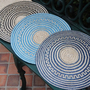 Mawisa Palm Placemats 4 Different Colors 35cm diameter