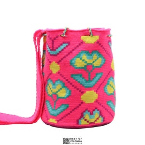 Mochila Wayuu Floral - Bolsos Grandes Premium / Tejidos, Bolsos Tejidos a Mano, Carteras Étnicas, Bolsos Artesanales, Artesanía Colombiana, Bolso Wayuu Crochet