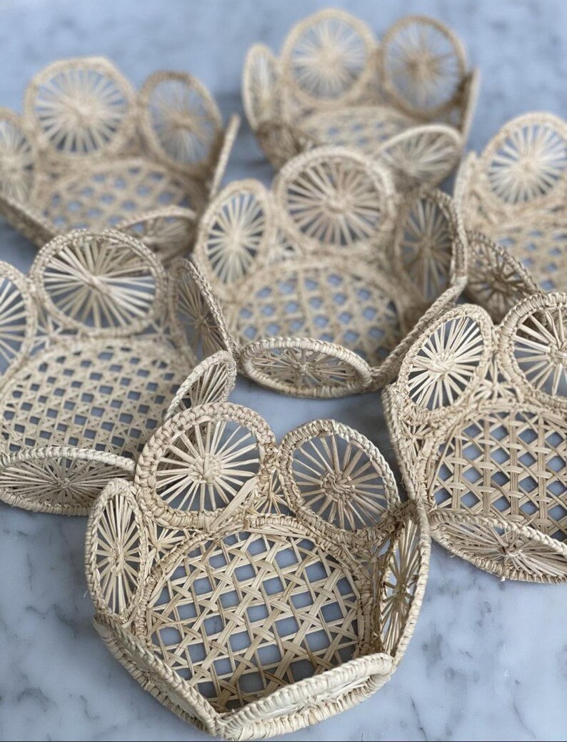 Small Iraca/straw Bread Basket Etsy