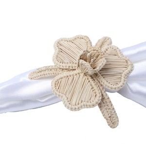 Wildblumen-Serviettenringe - Handgewebtes Iraca-Palmen-Blumendekor, rustikale Raffia-Serviettenhalter, umweltfreundliche Boho-Tischdekoration