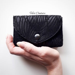 Sac de tarot noir, fabriqué sur mesure à partir de brocart de plumes de paon, fait main dans toutes les tailles dont vous avez besoin