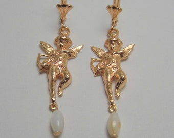 Angel earrings, earrings with angels, cupid earrings with arrow, gold pendant earrings, baroque earrings, earrings with river pearls