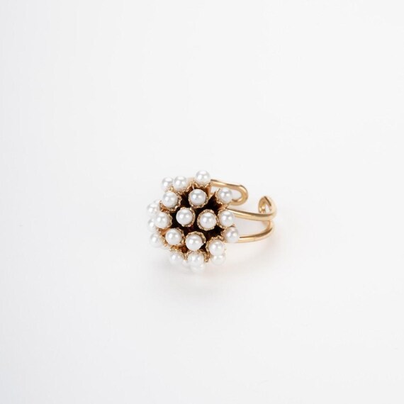Anello donna sfera perle, anello grande grappolo, anello cocktail a cupola, anello di perle d'epoca, anello vintage italiano, regalo unico