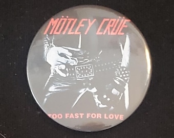 Motley Crue large round badge pin button