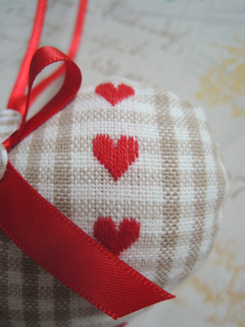 Cœur décoratif en tissu à suspendre / Cadeau original et unique image 7
