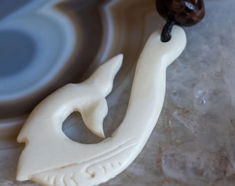 Maori Necklace - Bone Pendant, Adjustable Surfer Necklace Whale