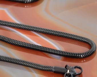 Black Snake Chain Necklace from Stainless Steel – Round Chain for Pendants