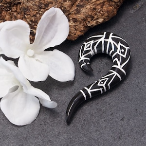 Spiral Ear Stretcher Ear Gauges Organic Earrings Tapers Ear Hangers