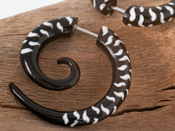 Finto Piercing A Spirale - Tribale Maori - Fatto Di Corno O Osso - Foto 7