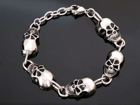 Gothic Silver Skull Bracelet | LOVE2HAVE in the UK!